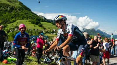 Giulio Pelizzari of Red Bull Bora Hansgrohe performs during Giro di Italia in San Valentino, Italy on May 27, 2025. // Charly L&oacute;pez / Red Bull Content Pool // SI202505271974 // Usage for editorial use only // 