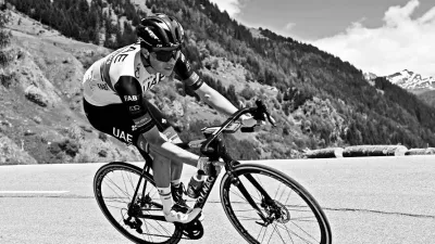 Cristian Camilo Mu&ntilde;oz, foto: UAE Emirates-XRG / X