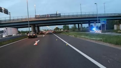 Hrva&scaron;ki voznik je na zagreb&scaron;ki avtocesti trčil v avto z dvema Slovencema. To je ostalo od njega. 