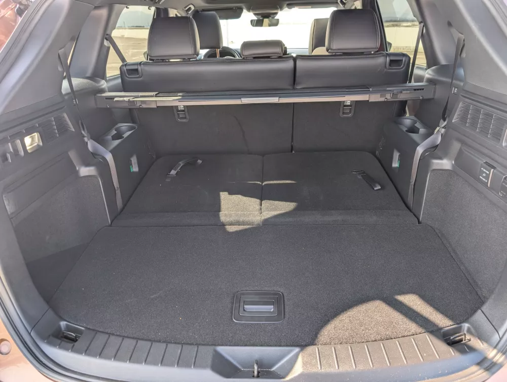 Mazda CX-80 je tradicionalist, ki premika gore