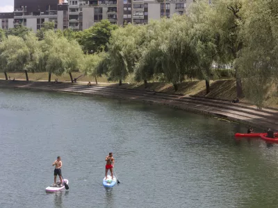 - 23.06.2022 - Ljubljanica, vročina, supanje //FOTO: Jaka Gasar