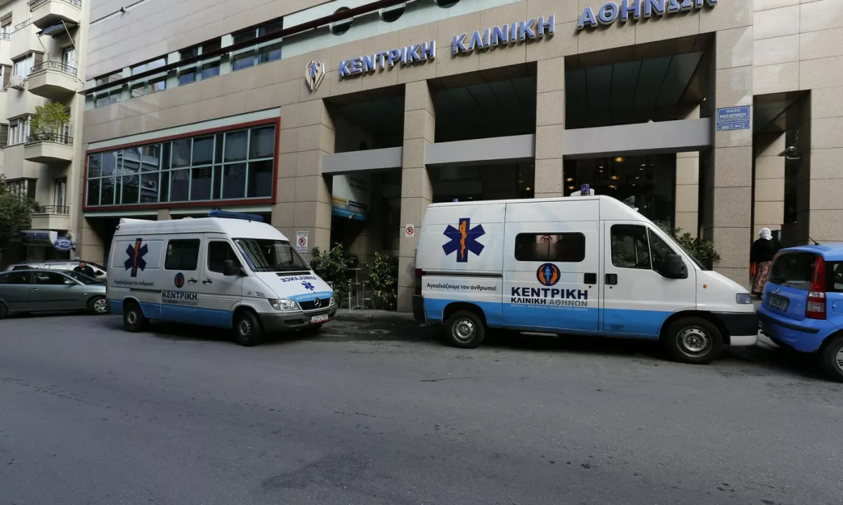 Grško ministrstvo za zdravje poroča o pomembnem napredku pri obravnavi nujnih primerov.