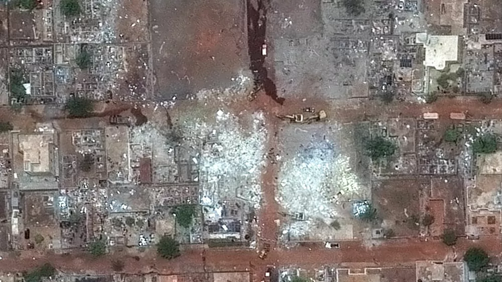 A satellite image shows the area surrounding the home of late Mali's defense minister Sadio Camara, after coordinated attacks by West Africa's al Qaeda affiliate and a Tuareg-dominated separatist group, in Kati, Mali, April 26, 2026. VANTOR/Handout via REUTERS. THIS IMAGE HAS BEEN SUPPLIED BY A THIRD PARTY. NO RESALES. NO ARCHIVES. MANDATORY CREDIT. MUST NOT OBSCURE LOGO