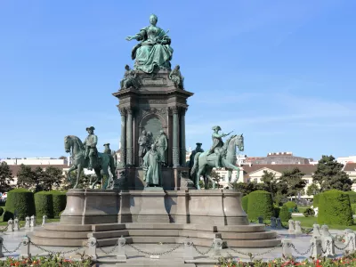 Spomenik Marije Terezije na trgu Maria-Theresien-Platz na Dunaju / Foto: Wikipedija