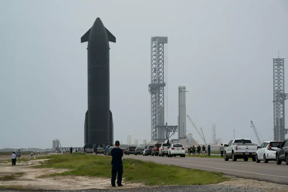 Nova različica rakete podjetja SpaceX. Fotografija je nastala te dni. / Foto: Profimedia