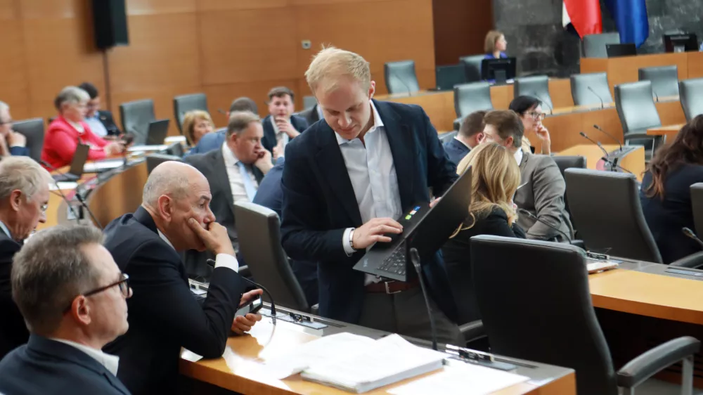 24.04.2026 - izredna seja DZJanez Jan&scaron;aFoto: Tomaž Skale