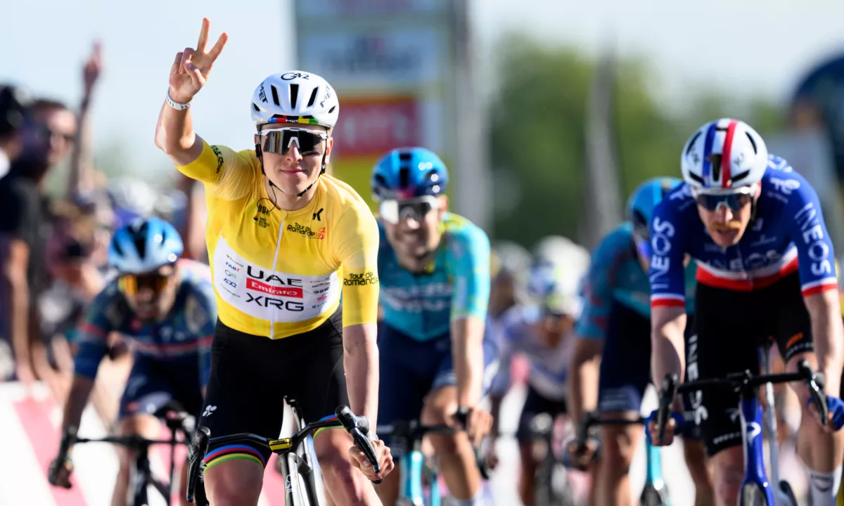 Po 173 kilometrov dolgi razgibani preizkušnji je dobil ciljni sprint in se utrdil v skupnem vodstvu.
