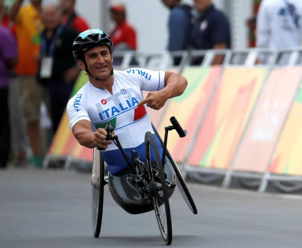 FILE PHOTO: 2016 Rio Paralympics - Cycling Road - Final - Mixed Team Relay H2-5 - Pontal - Rio de Janeiro, Brazil - 16/09/2016. Alessandro Zanardi of Italy reacts. REUTERS/Ricardo Moraes FOR EDITORIAL USE ONLY. NOT FOR SALE FOR MARKETING OR ADVERTISING CAMPAIGNS./File Photo