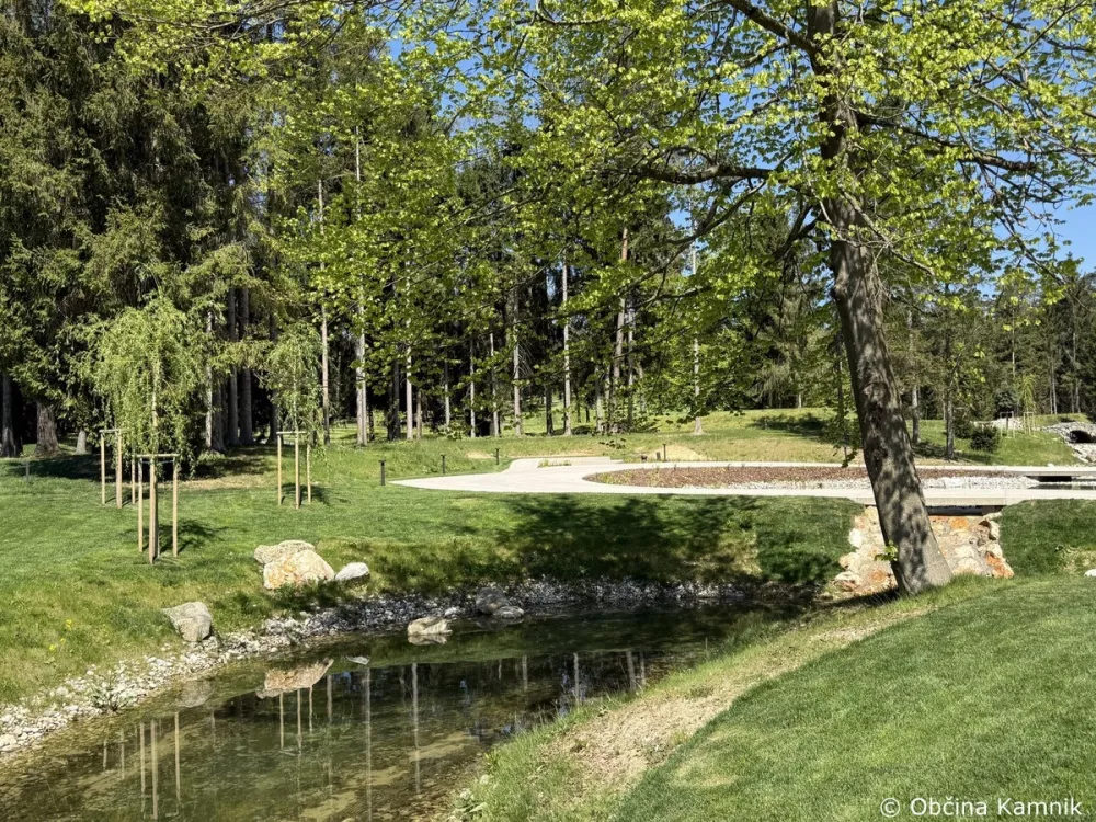 F Golf Resort Arboretum 