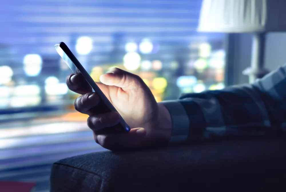 Začne se lahko že s telefonskim klicem