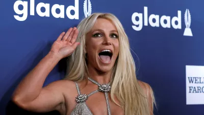FILE PHOTO: Singer Britney Spears poses at the 29th Annual GLAAD Media Awards in Beverly Hills, California, U.S., April 12, 2018. REUTERS/Mario Anzuoni   TPX IMAGES OF THE DAY/File Photo