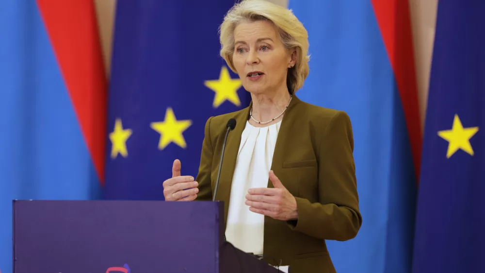 European Commission President Ursula von der Leyen addresses a media conference during the EU-Armenia summit at the Presidential Palace in Yerevan, Armenia, Tuesday, May 5, 2026. (AP Photo/Anthony Pizzoferrato)