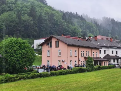 Zdravstvena postaja Cerkno, čakajoči na zdravnika