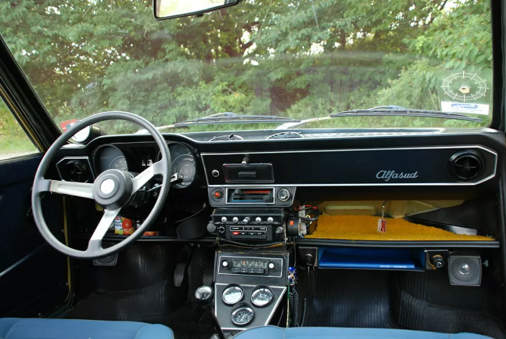 Alfa romeo alfasud je bil &scaron;armer, za katerim so se obračali pogledi