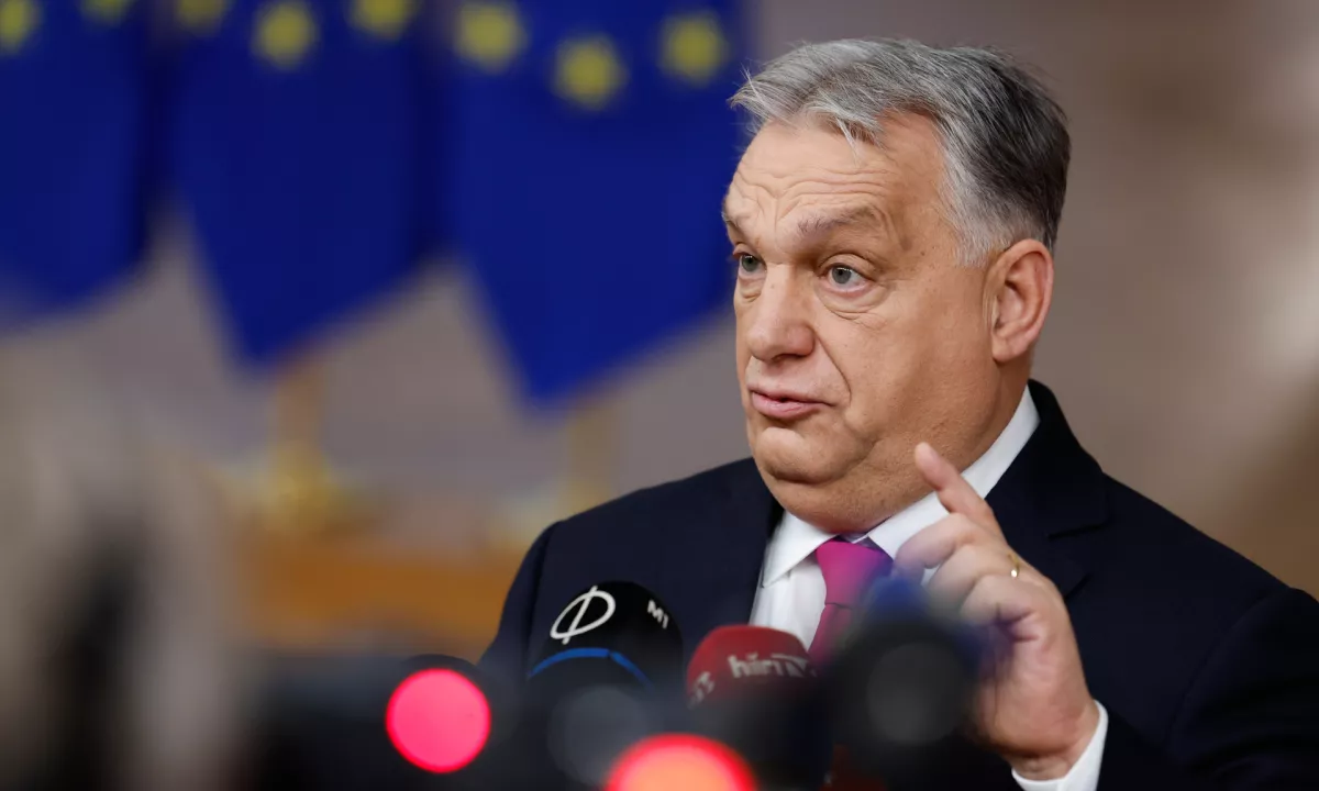 Madžarska politična drama: od resetiranja odnosov do pozivov k odstopu in spogledovanja z Brusljem