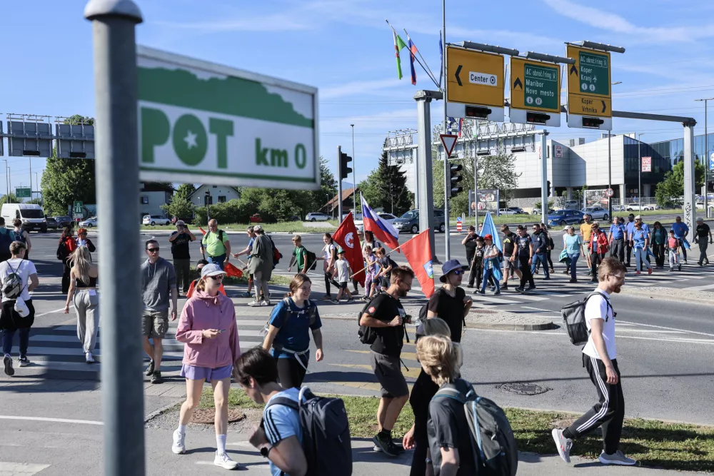 - 09.05.2026 - Pot ob žici - pohod okoli okupirane Ljubljane//FOTO: Jaka Gasar