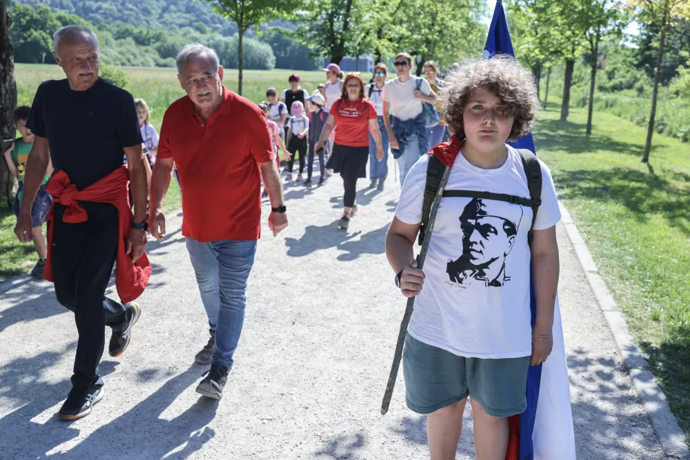 - 09.05.2026 - Pot ob žici - pohod okoli okupirane Ljubljane//FOTO: Jaka Gasar