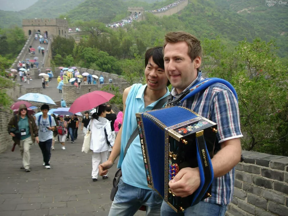 Pred 13 leti je Robert Goter na povabilo STO nastopil v &Scaron;anghaju in Pekingu.