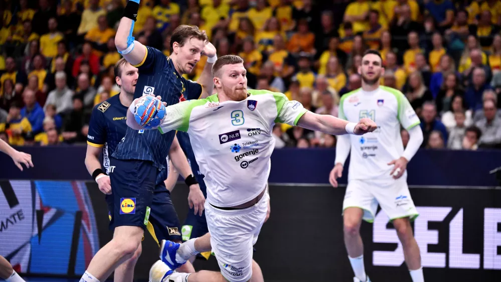 Handball - Men's 2020 EHF European Handball Championship - preliminary round Group F - Sweden v Slovenia - Scandinavium Arena, Gothenburg, Sweden - January 12, 2020. Slovenia's Blaz Blagotinsek in action. TT News Agency/ Bjorn Larsson Rosvall via REUTERS   ATTENTION EDITORS - THIS IMAGE WAS PROVIDED BY A THIRD PARTY. SWEDEN OUT. NO COMMERCIAL OR EDITORIAL SALES IN SWEDEN.