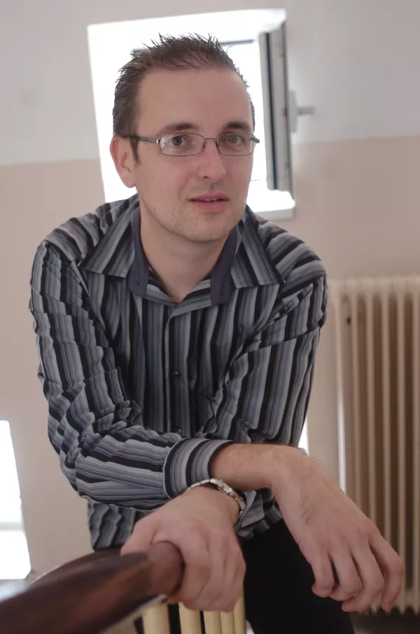 Docent dr. Miro Haček, asistent z doktoratom &ndash; Katedra za analizo politik in javno upravo - FDV &ndash; Fakulteta za družbene vede - ,//FOTO: Matej Pov&scaron;eOPOMBA: ZA OBJAVO V ČASOPISU DNEVNIK / Foto: Matej Pov&scaron;e
