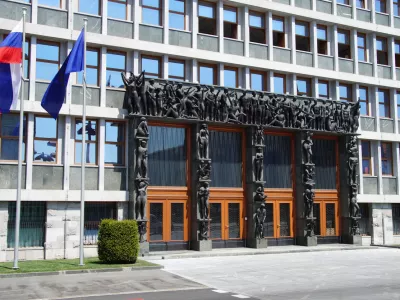 Darilo za elito ali re&scaron;itev pred krizo? Tudi to morate vedeti o interventnem zakonu