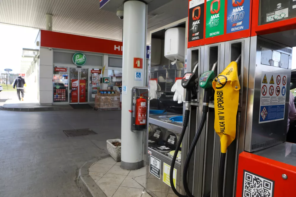 19.3.2026 - Petrol Bencinski servis - bencinska pumpa - pomankanje goriva na bencinskih črpalkah - motena oskrba dobave gorivaFoto: Luka Cjuha / Foto: Luka Cjuha