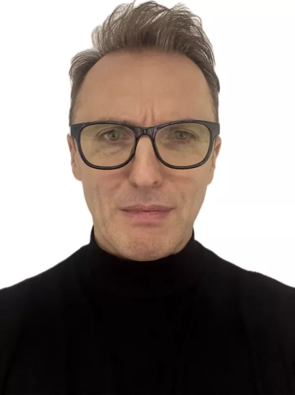 Dr. Michal Chmiel: Varuhi verodostojnosti so pod pritiskom