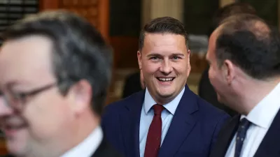 British Health Secretary Wes Streeting walks through the House of Commons to attend the State Opening of Parliament at the Palace of Westminster, London, Britain, May 13, 2026. REUTERS/Toby Melville/Pool   TPX IMAGES OF THE DAY