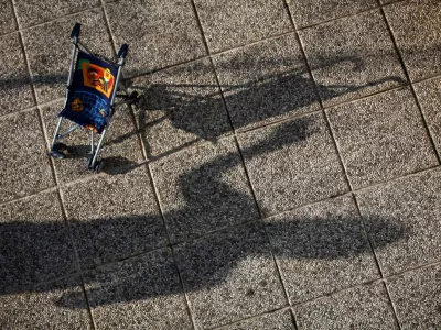 simbolična fotografija - nasilje nad otroci - pedofilija - Hi&scaron;a zavetja Palčica - prehodni dom za zlorabljene otroke v pred&scaron;olskem obdobju stare od 0 do 6 let, Brvace 41 - Grosuplje//FOTO: Luka Cjuha