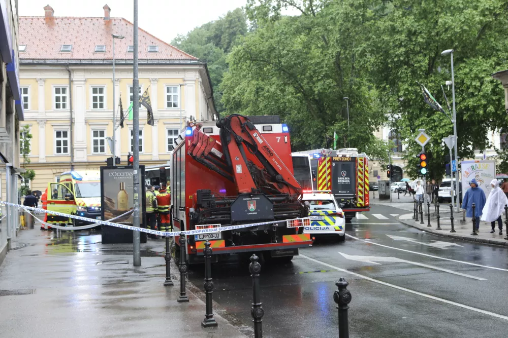 15.5.2026 - prometna nesreča - kopitarjeva ulica - foto Luka Cjuha