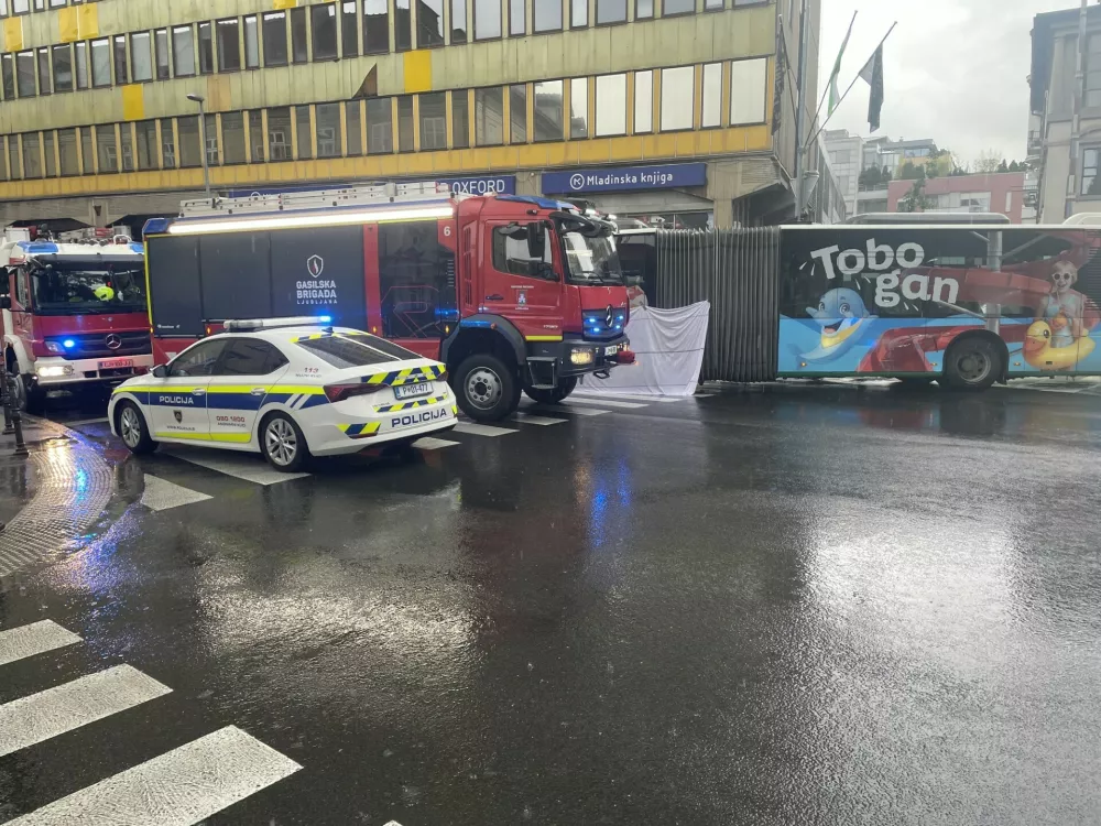 Kopitarjeva, avtobus, prometna nesreča