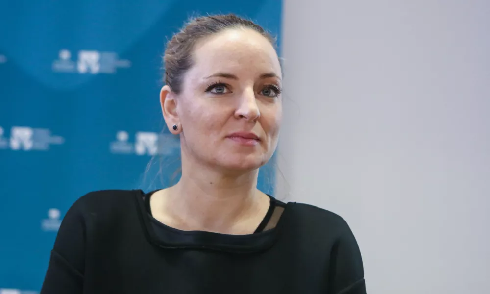 direktorica Pravno-informacijskega centra nevladnih organizacij Katarina Bervar Sternad- 07.12.2017 - okrogla miza o izzivih varovanja človekovih pravic in temeljnih svobo&scaron;čin ob dnevu človekovih pravic, //FOTO: Luka Cjuha.