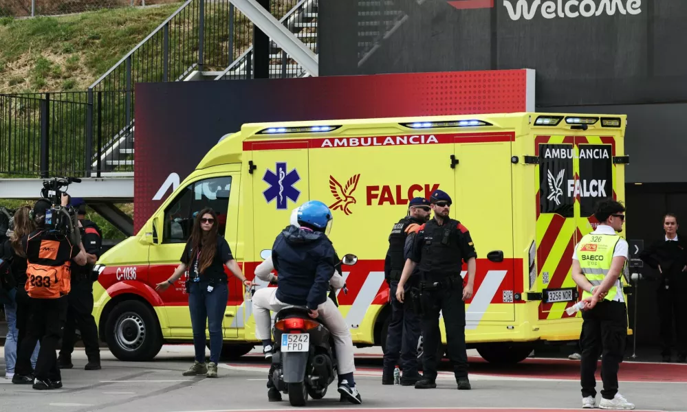 MotoGP - Catalunya Grand Prix - Circuit de Barcelona, Barcelona, Spain - May 17, 2026 An ambulance arrives at the track after Gresini Racing's Alex Marquez sustains an injury during a crash in the MotoGP race REUTERS/Nacho Doce