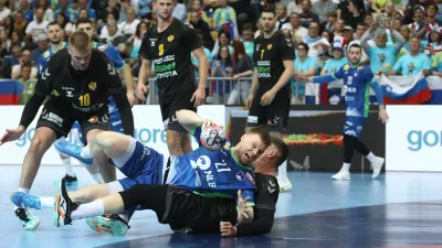 17.5.2026 - Rokomet povratna tekma Slovenija - Črna gora v zadnjem krogu kvalifikacij za nastop na SP 2027Foto: Luka Cjuha