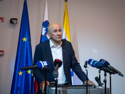 Ljubljana.Izjava za medije po seji sveta SDS.Predsednik SDS Janez Jansa.Foto: STA