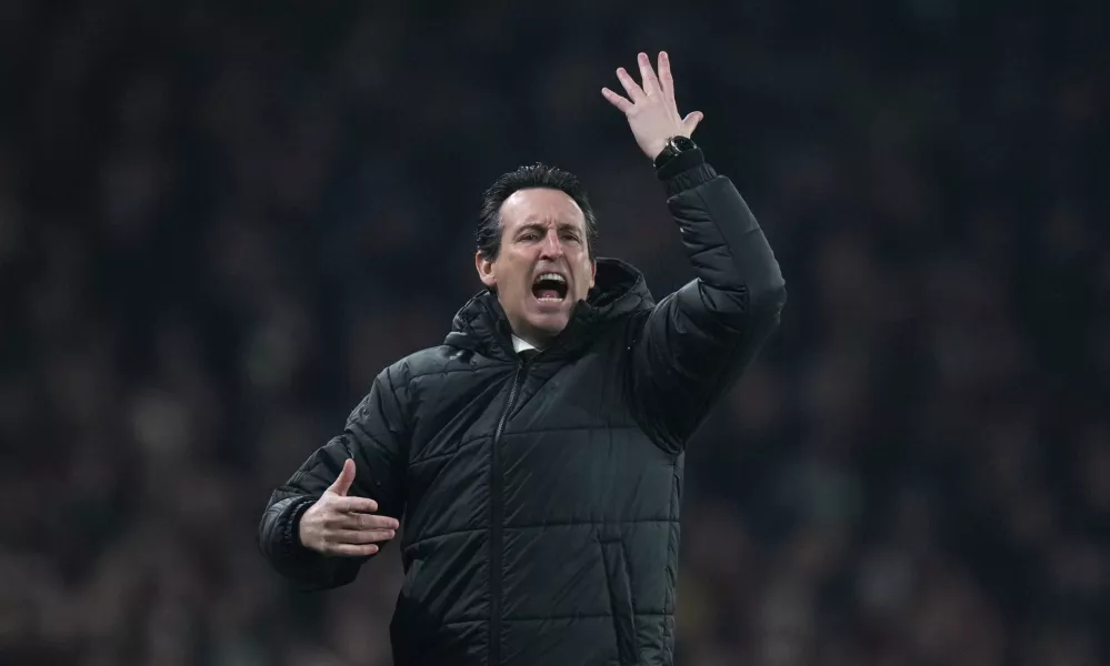 Aston Villa's head coach Unai Emery reacts during the English Premier League soccer match between Arsenal and Aston Villa in London, Tuesday, Dec. 30, 2025. (AP photo/Alastair Grant)