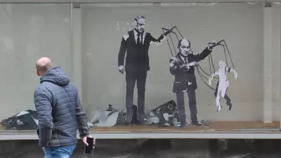 15.04.2026 - simbolična fotografija -Natanjahu, Janša, black cube, grafitFoto: Tomaž Skale
