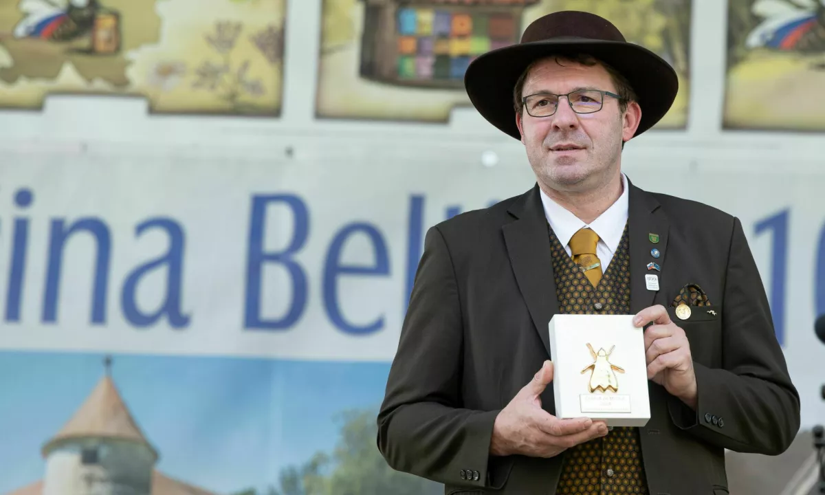 Boštjan Noč, prvi slovenski in evropski čebelar: Na forumu, kjer se bodo le fotografirali, me ne bo