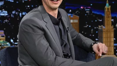 Adam Driver ni hotel odgovoriti na kritike in pravi, da bo vse objavil v knjigi. F instagram Adama Driverja