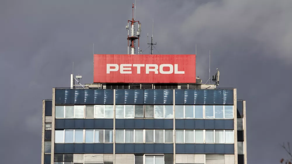 Za dividende Petrola skoraj celotni bilančni dobiček