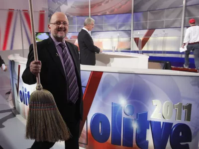Zmago Jelinčič Plemeniti (SNS)- predvolilno soočenje predsednikov političnih strank pred parlamentarnimi volitvami - VOLITVE 2011, RTV   //FOTO: Luka Cjuha