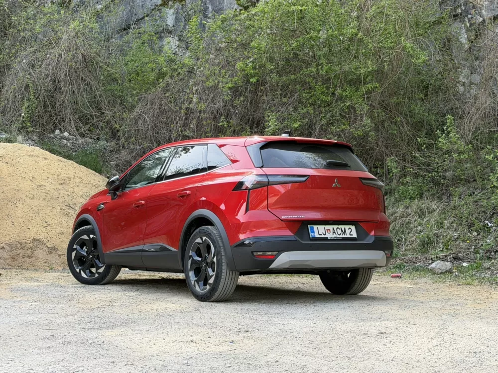 Mitsubishi grandis / Foto: Matjaž Terzič
