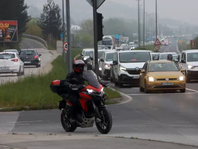 16.04.2026 - simbolična fotografija - kolona, motorist, obvoziFoto: Tomaž Skale