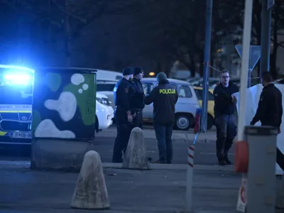 Policija - simbolična fotografijauboj - umorpreiskovalci - kriminalisti - preiskava 06.03.2026 Brnik - Streljanje policistov na storilca z nožem - Fužine - napad na policiste Foto: Nik Erik Neubauer