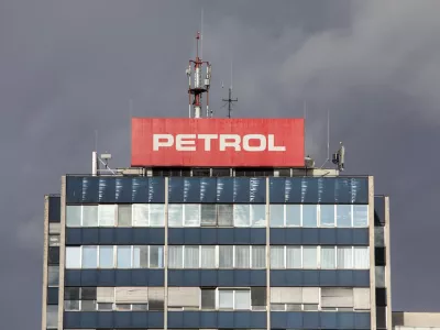 - 05.11.2019 - - Poslovna stavba družbe PETROL, d.d.- slovenska energetska družba, Dunajska cesta 50 v Ljubljani//FOTO: Jaka Gasar