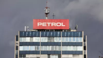 - 05.11.2019 - - Poslovna stavba družbe PETROL, d.d.- slovenska energetska družba, Dunajska cesta 50 v Ljubljani//FOTO: Jaka Gasar