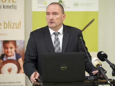 Jože Podgor&scaron;ek09.01.2025 Novinarska konferenca in srečanje z novim vodstvom Kmetijsko gozdarske zbornice Slovenije, spregovorili bodo o aktualnih razmerah v kmetijstvu in načrtih zbornice za leto 2025FOTO: Nik Erik Neubauer