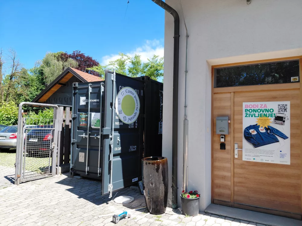 Kontejner kjer od 1. aprila deluje ljubljanski center ponovne uporabe