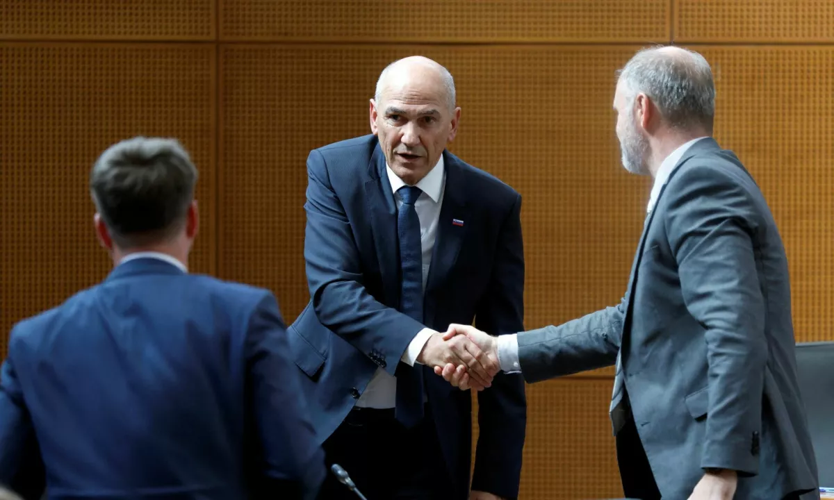 Janši čestital vrh EU, pa tudi Orban in izraelski zunanji minister