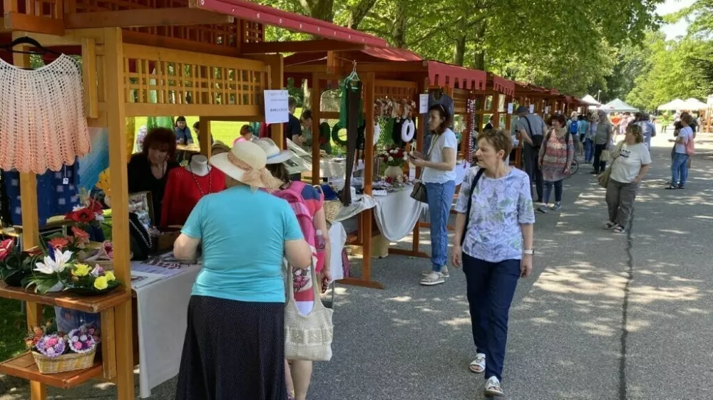 Brdo pri Kranju bo gostil Slovenski rokodelski festival. F 